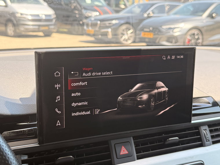Vehicle Image 30