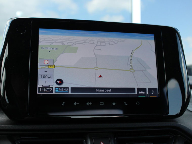 Vehicle Image 21