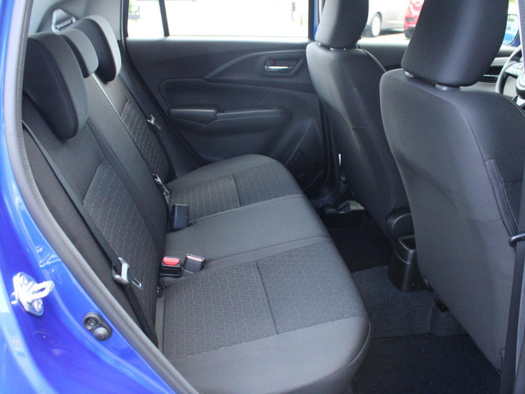 Vehicle Image 33