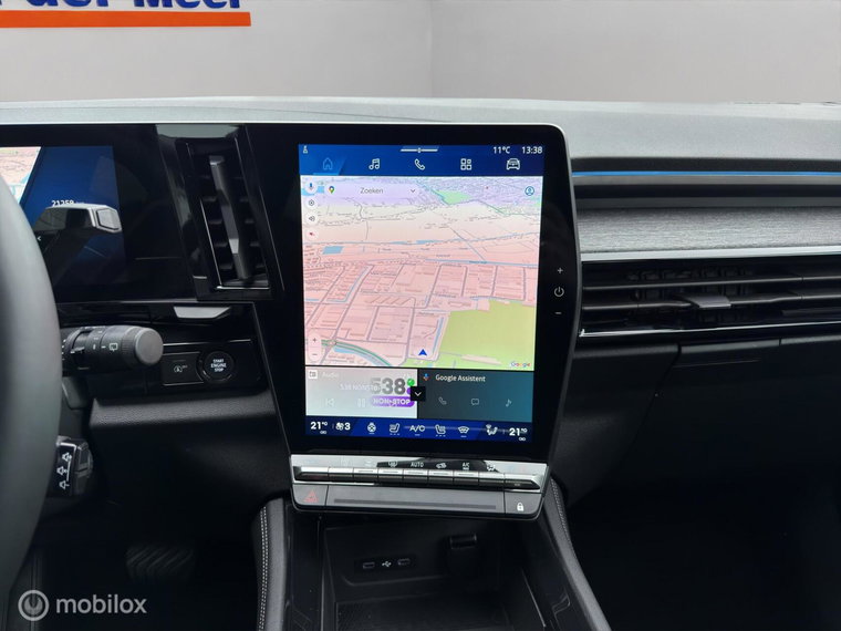 Vehicle Image 21