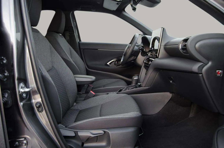 Vehicle Image 11