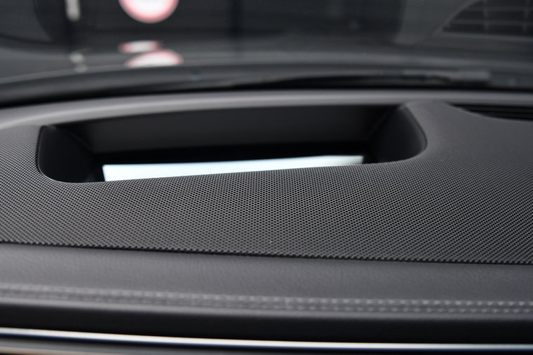 Vehicle Image 36