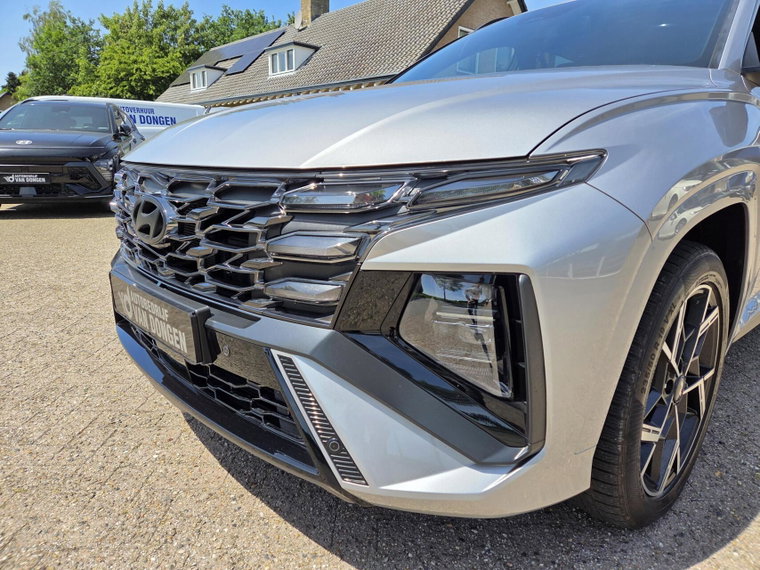 Vehicle Image 20