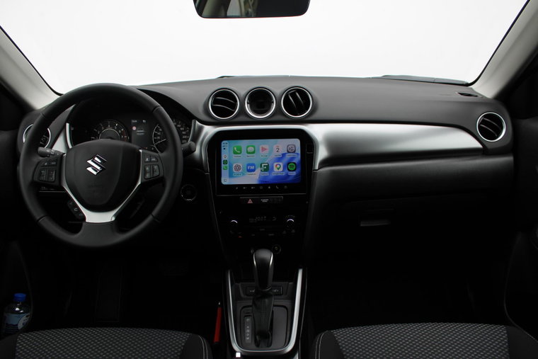 Vehicle Image 10