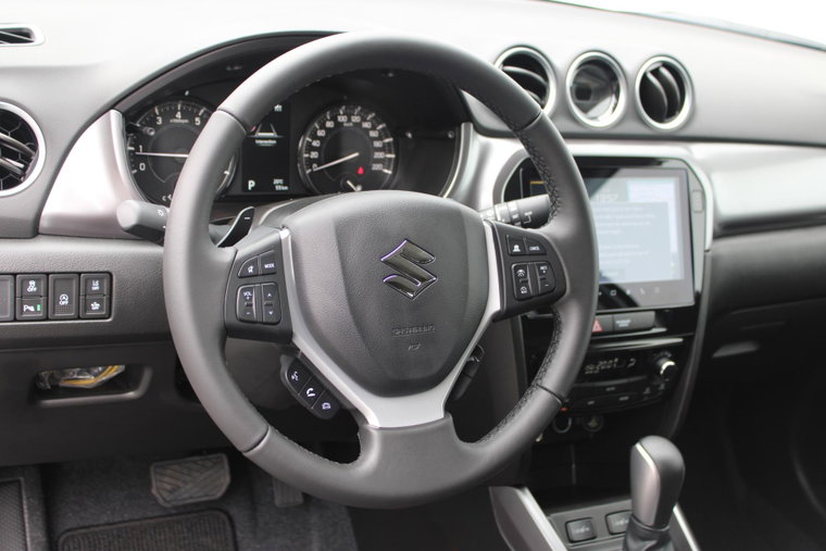 Vehicle Image 11
