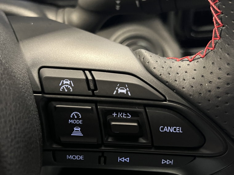 Vehicle Image 22