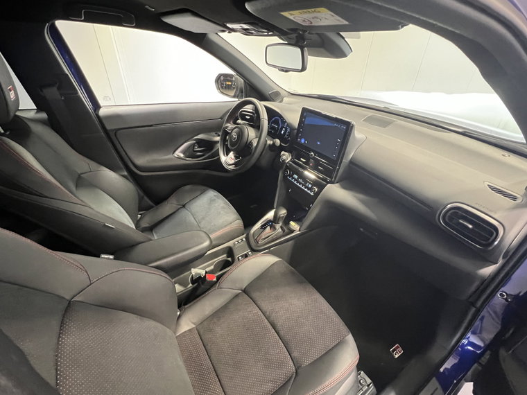 Vehicle Image 7