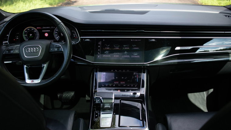 Vehicle Image 35