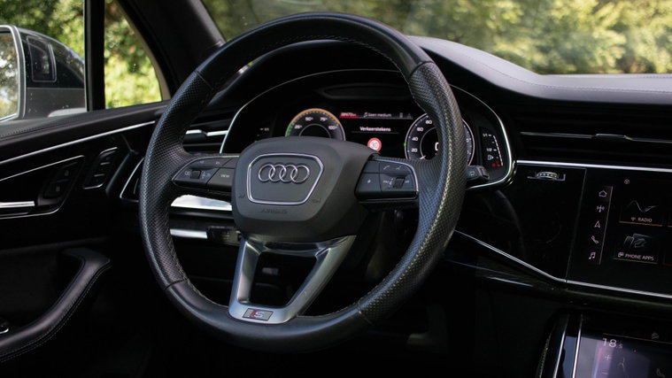 Vehicle Image 36