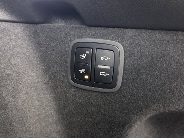 Vehicle Image 34