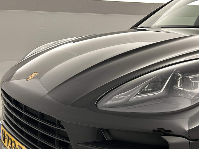 Vehicle Image 36