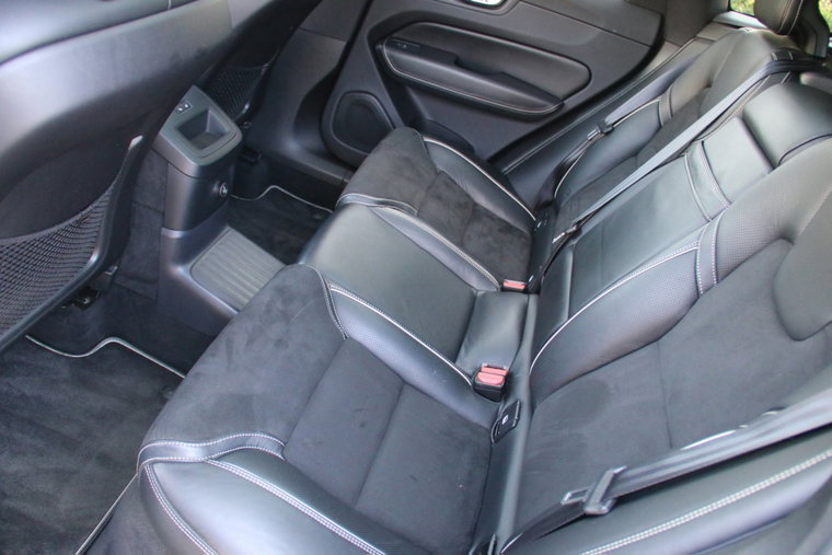 Vehicle Image 22