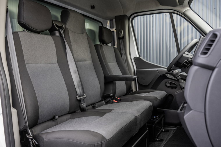 Vehicle Image 12