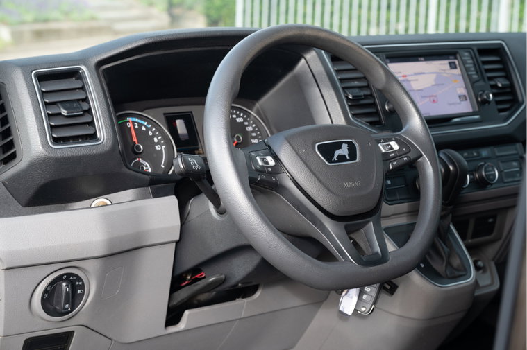 Vehicle Image 7