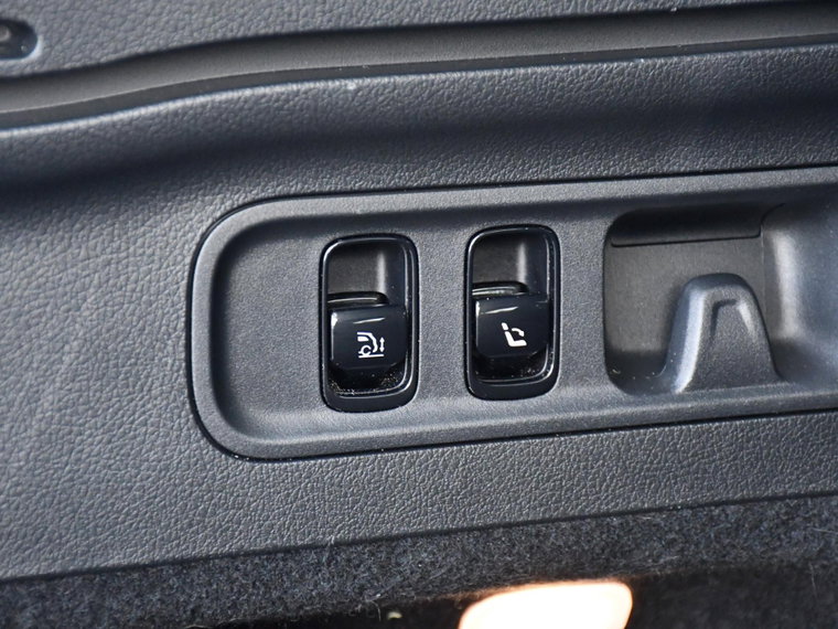 Vehicle Image 39