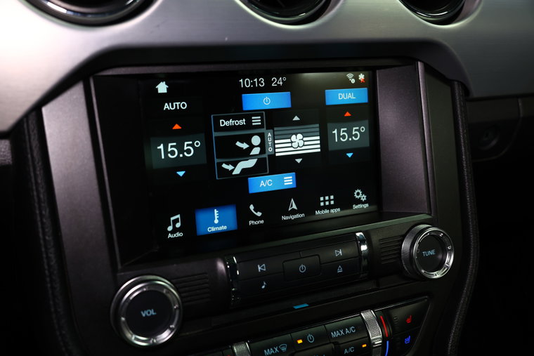 Vehicle Image 21