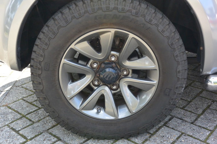 Vehicle Image 17