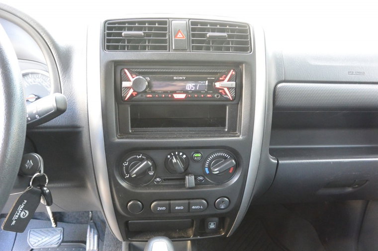 Vehicle Image 20