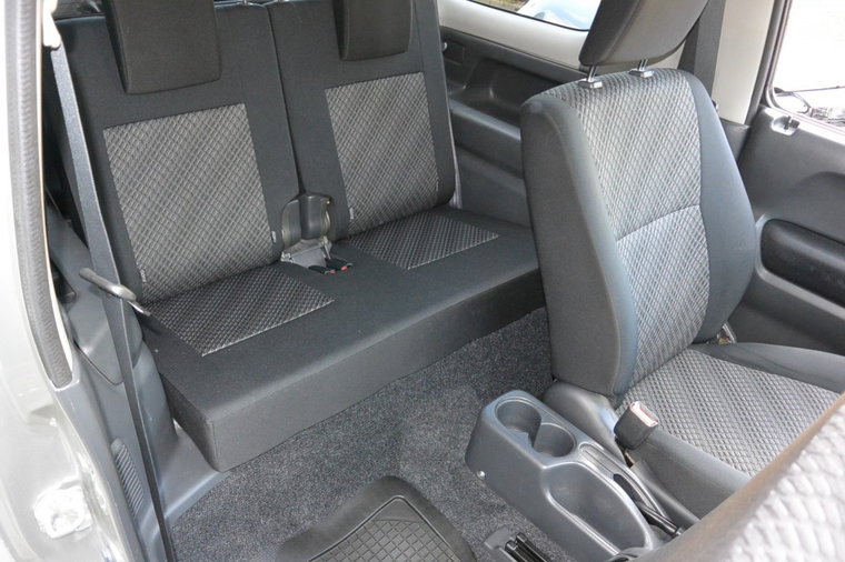 Vehicle Image 23