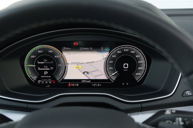 Vehicle Image 38