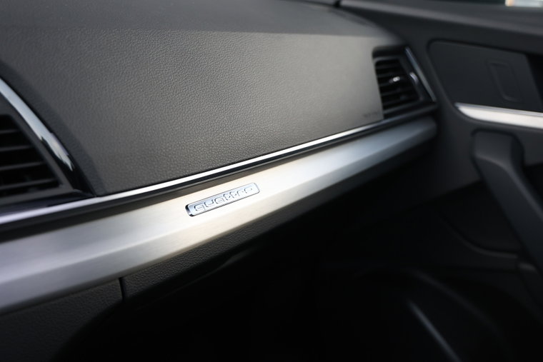 Vehicle Image 40
