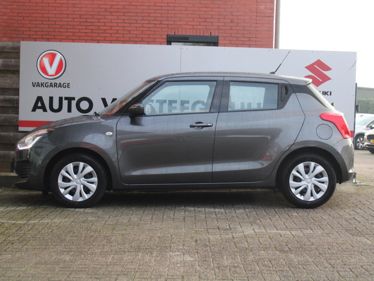 Vehicle Image 12
