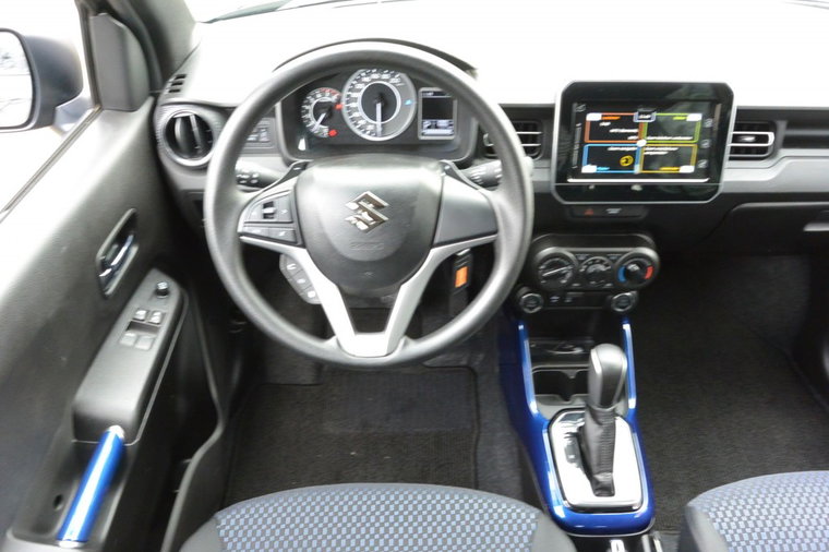 Vehicle Image 16
