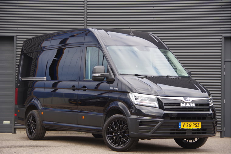 Vehicle Image 31
