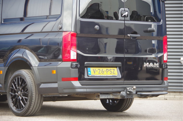Vehicle Image 35