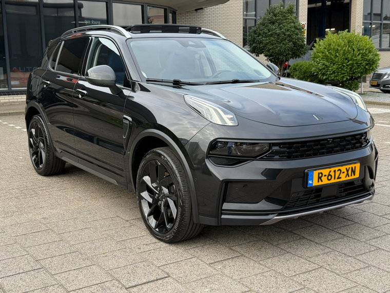Vehicle Image 13