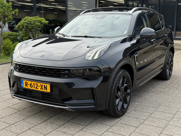 Vehicle Image 11