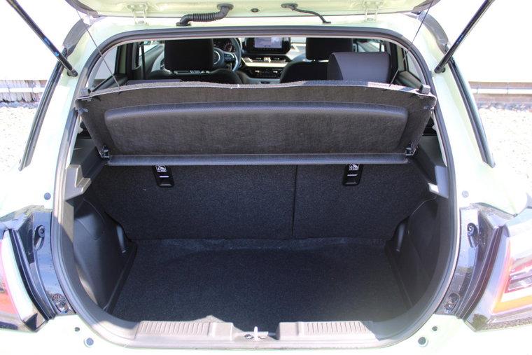 Vehicle Image 15