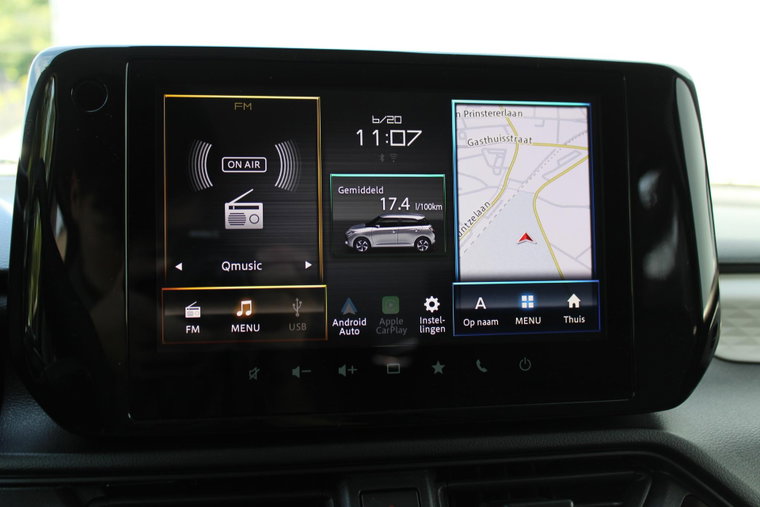 Vehicle Image 30