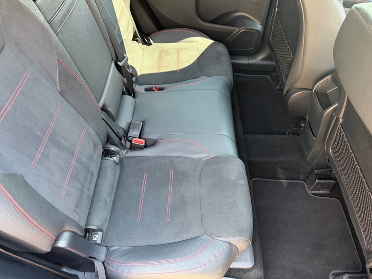 Vehicle Image 40