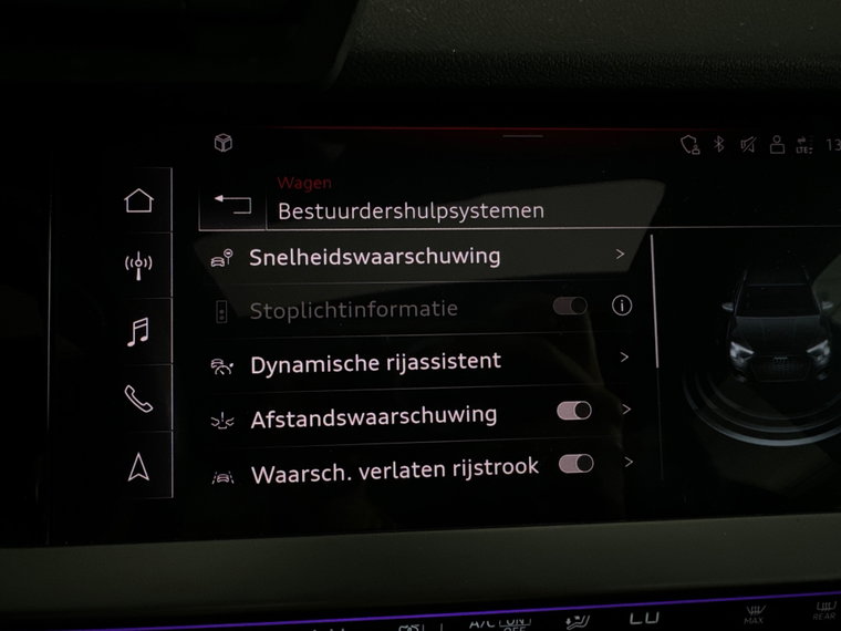 Vehicle Image 27