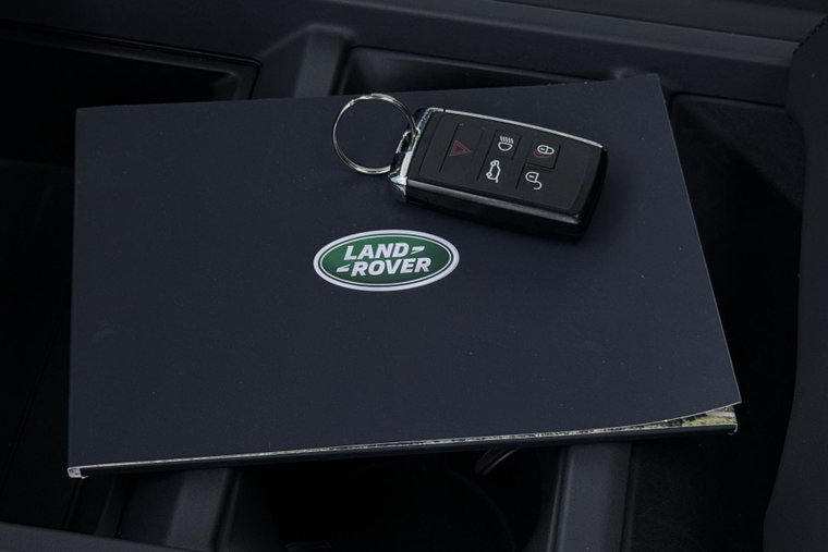 Vehicle Image 18