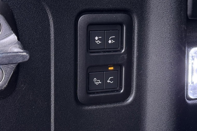 Vehicle Image 50