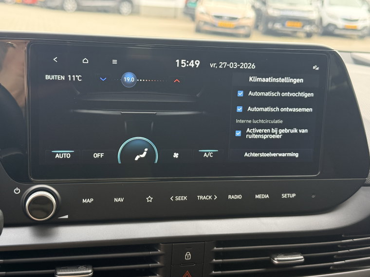Vehicle Image 40