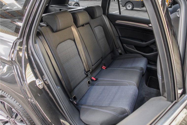Vehicle Image 35