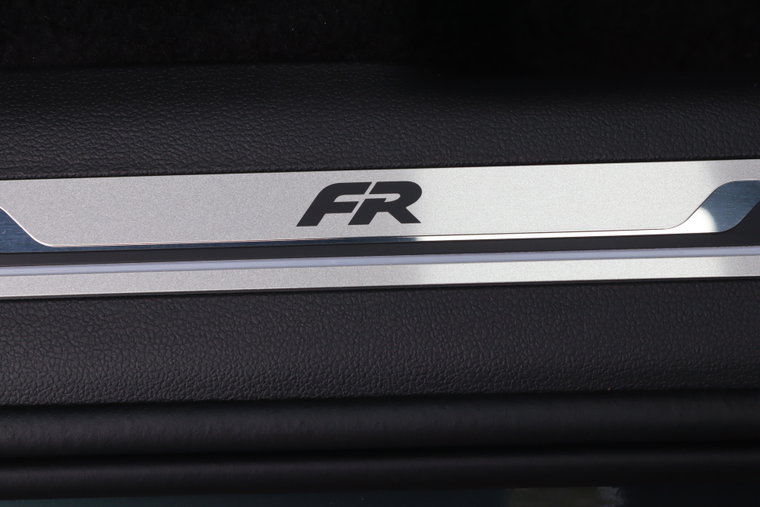 Vehicle Image 35