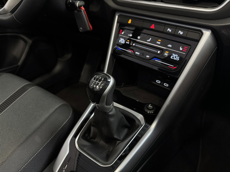 Vehicle Image 39
