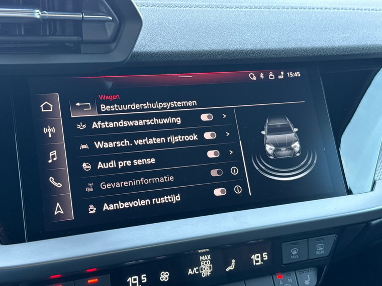 Vehicle Image 38