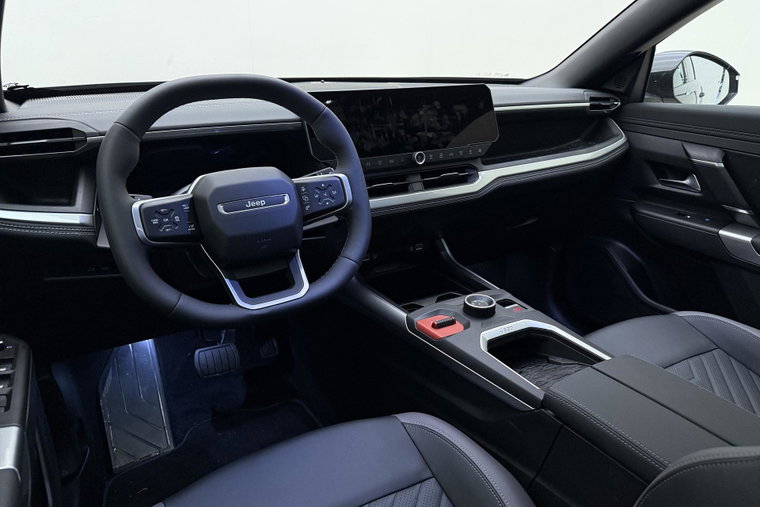 Vehicle Image 23