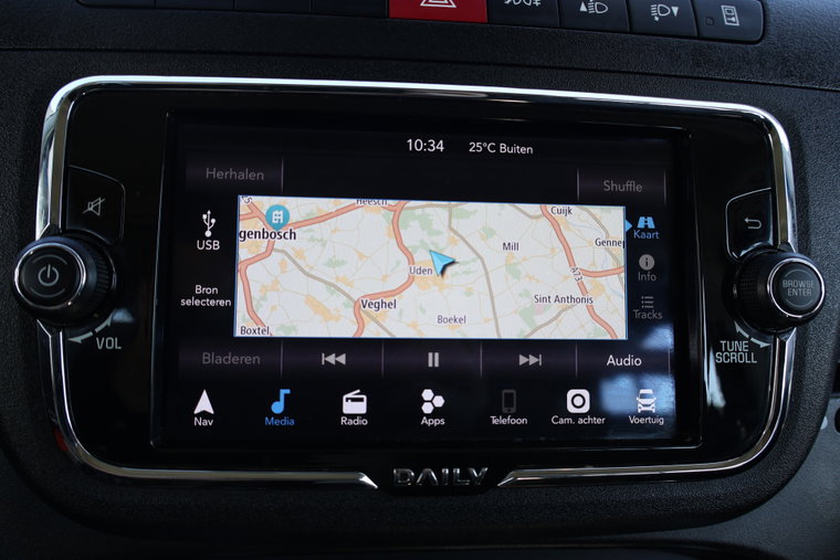 Vehicle Image 21
