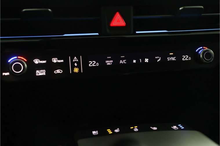 Vehicle Image 28