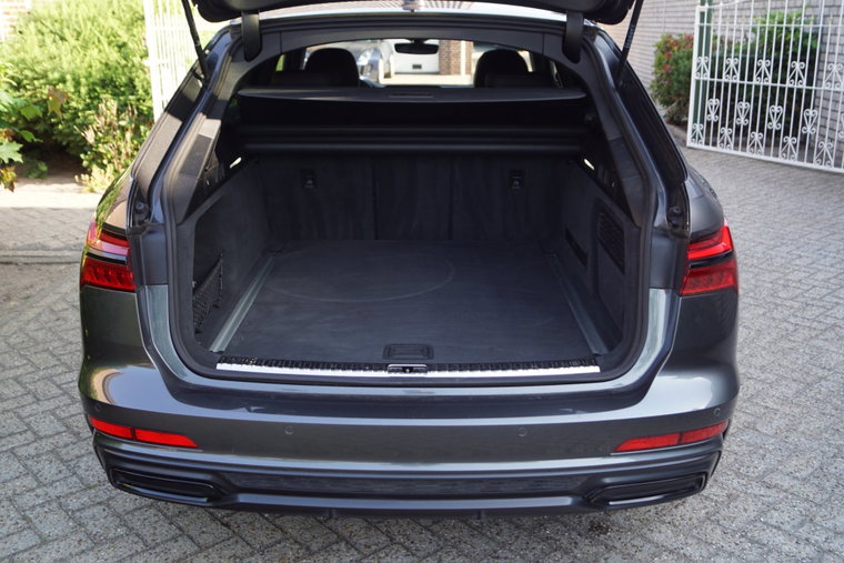 Vehicle Image 35