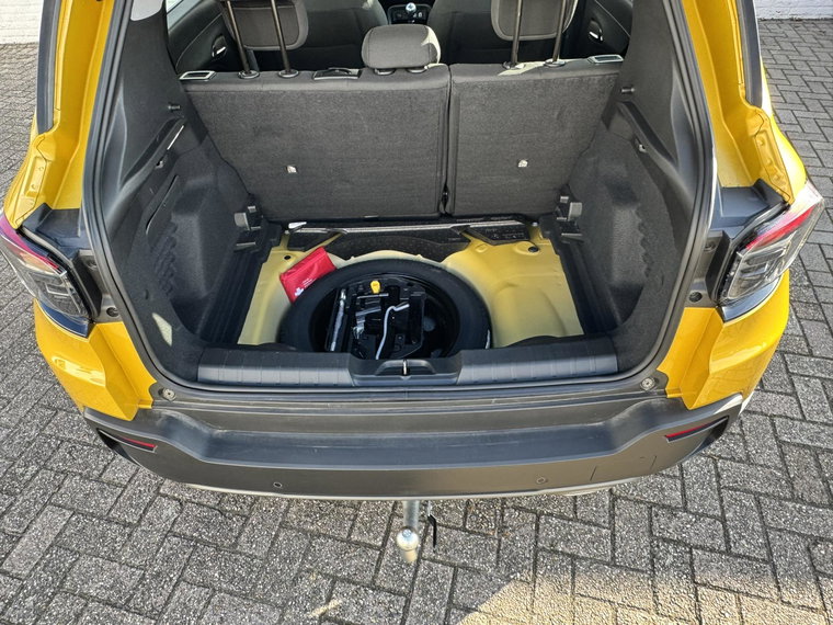 Vehicle Image 48