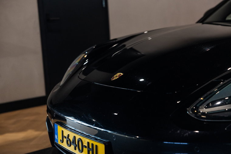 Vehicle Image 28
