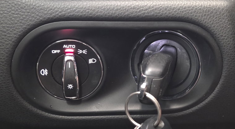 Vehicle Image 26