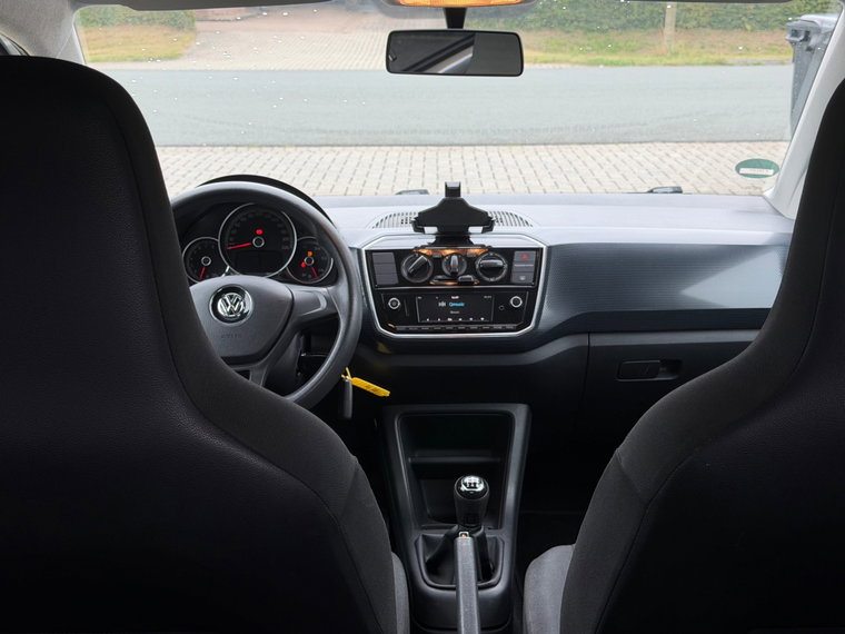 Vehicle Image 17
